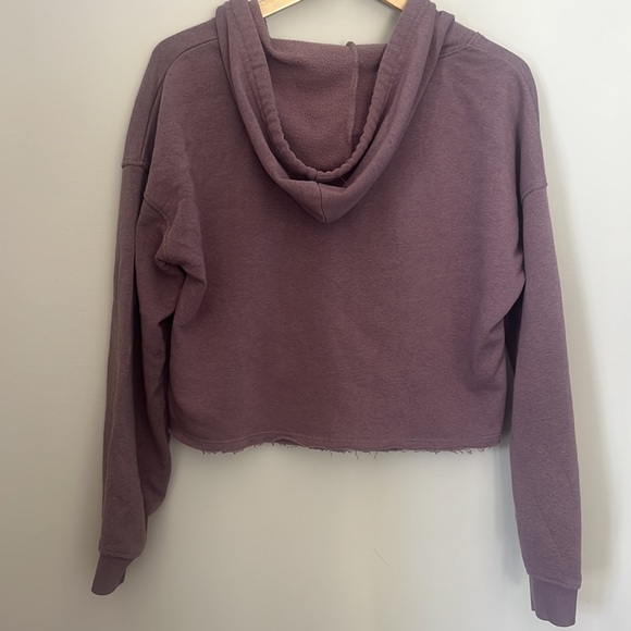 SO Lounge Life Mauve Cropped Sweatshirt | M - Picture 2 of 4
